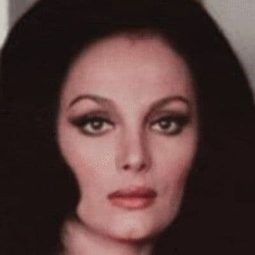 Sasha Montenegro - Muñecas de medianoche演員 飾演Gina Montesco