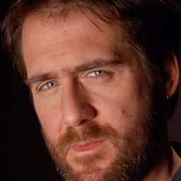 Sérgio Grilo 飾演 