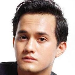 畢司瑪·穆利亞 飾演 Jatmiko