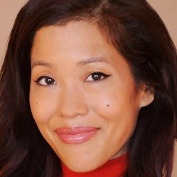 Diana Toshiko - 豁出去清單演員 飾演Bruce's Lady