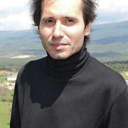 David Desola - 財富流感編劇