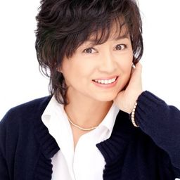 加藤和子 飾演 Yuri