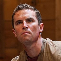 Patrick Flanagan 飾演 Gary