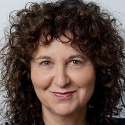 Denize Karabuda - 我要做舞后編劇