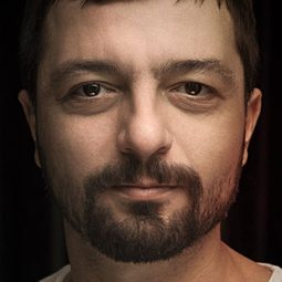 Mehmet Erdem - Tight Dress演員 飾演