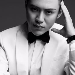 張仁博 飾演 Younger Guard