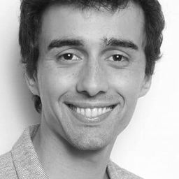 Miguel Raposo 飾演 Deputado 2