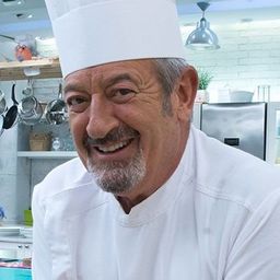 Karlos Arguiñano 飾演 Gorza