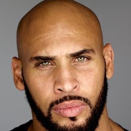 Jason Scott Jenkins 飾演 Miller