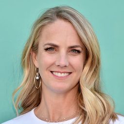 Kelly Campbell - 血色羔羊演員 飾演Hanna