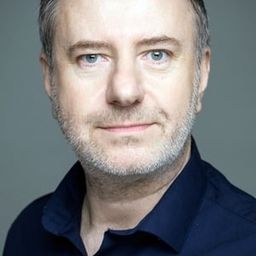 François Bureloup - 暴力特區2：極限殺陣演員 飾演Le planton préfecture