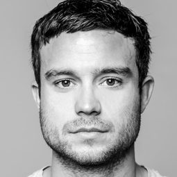 Tom Palmer - Man of the Hour演員 飾演Daniel