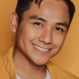 Vic Robinson III 飾演 Miguelitos Brother