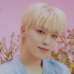 Lee Chan - DIAMOND EDGE IN SEOUL演員 飾演Self