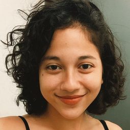 錫薩·瑪利諾 - Mantra Surugana演員 飾演Tantri