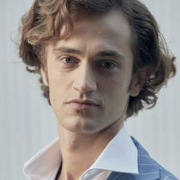 約瑟夫·久拉 飾演 Jacopo