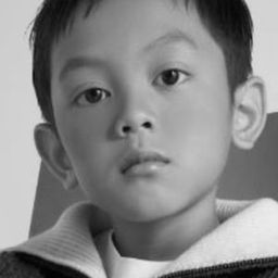 Raffan Al Aryan 飾演 Little Rony