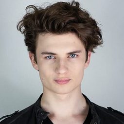 Jakub Jankiewicz - Letters to Santa 2演員 飾演Kostek Konieczny