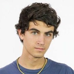 路易吉·費德勒 飾演 Amedeo