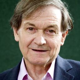 Roger Penrose 飾演 
