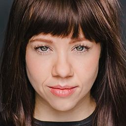 德雯·道爾頓 飾演 Zia (voice)