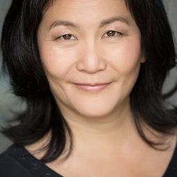 Michelle Lee 飾演 Applicant