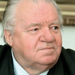 Fănuș Neagu 飾演 Taliverde