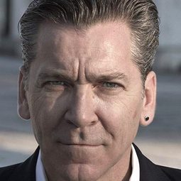 羅多佛·柯賽托 飾演 Rodolfo