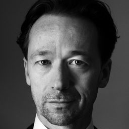 James Flynn - Eddie & Sunny演員 飾演Atticus