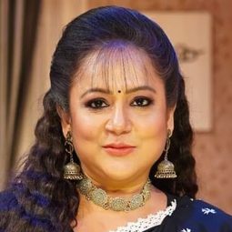 Moumita Chakraborty - 神探巴克希演員 飾演Leela