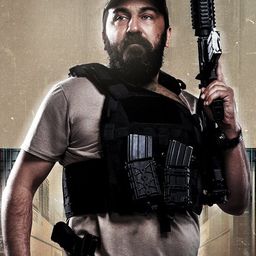 法比歐·查莫洛 飾演 Chamorro