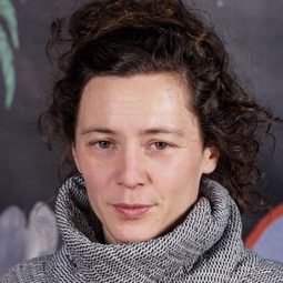 Aude Léa Rapin - 前世的謎樣旅程導演