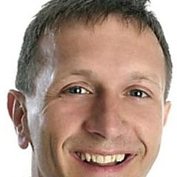 Rory Morrison - 第八頁演員 飾演Radio Newsreader