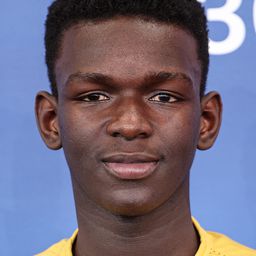 Seydou Sarr 飾演 Seydou