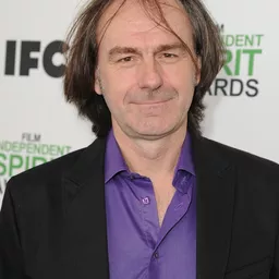 Benoît Debie 飾演 Yuyo