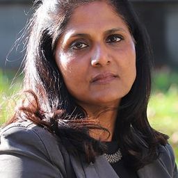 Priyamvada Natarajan 飾演 Self