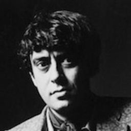 Carmelo Bene 飾演 Creon