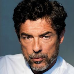 Alessandro Gassman - Guardians of the Clouds演員 飾演Batino