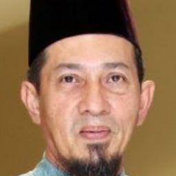 納希爾·巴爾·汗 飾演 Abu Jar