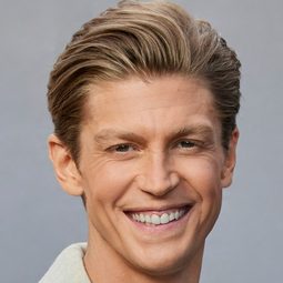 Andrew Francis - 黑幫第二代演員 飾演Matty at 13