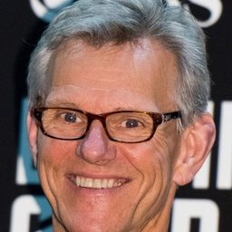 史蒂夫·蘭金 飾演 Luke Williams