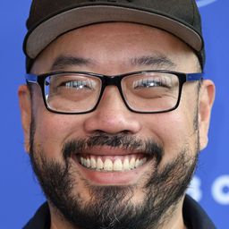 Ng Choon Ping - 皇后復仇中導演