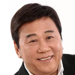 夏雨 飾演 Mr. Hung