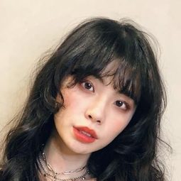 呂洋子 飾演 Ghost / Alumna In The Story