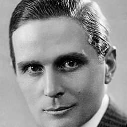 Pierre Blanchar - 舞會請帖演員 飾演Thierry Raynal