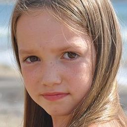 Lucía Balas 飾演 Lyuba