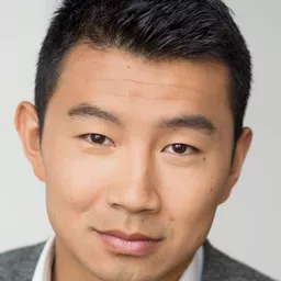 劉思慕 飾演 Shaun / Shang-Chi