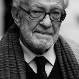 Ettore Scola - 輕歌曼舞三十年導演