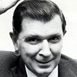 Peter Hawkins 飾演 Grommit (voice)