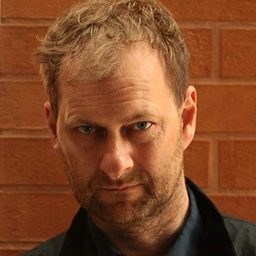 Alexander Jagsch 飾演 Annas Verehrer